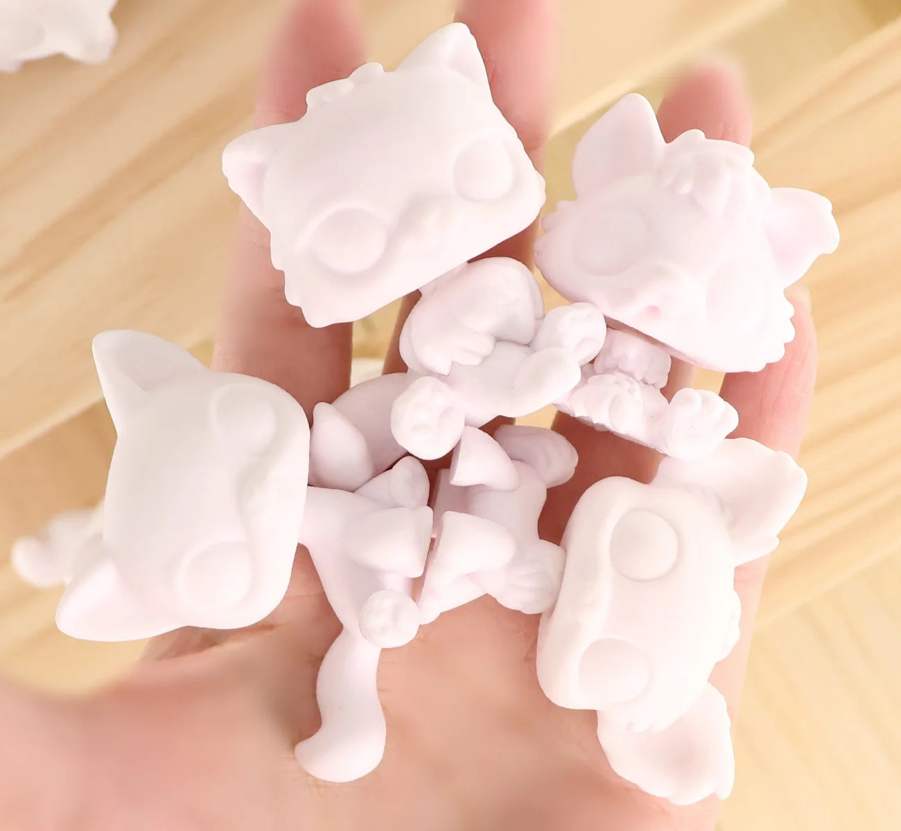 Minilpsshop Bobble Head Toy Custom Pet White Bases Pack 12pcs White Molds DIY Toys Kids Play Cat Dog for LPS
