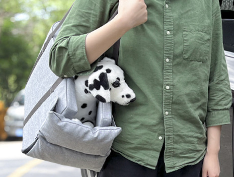 A Car kennel car pet car cushion safety seat central control pet kennel
