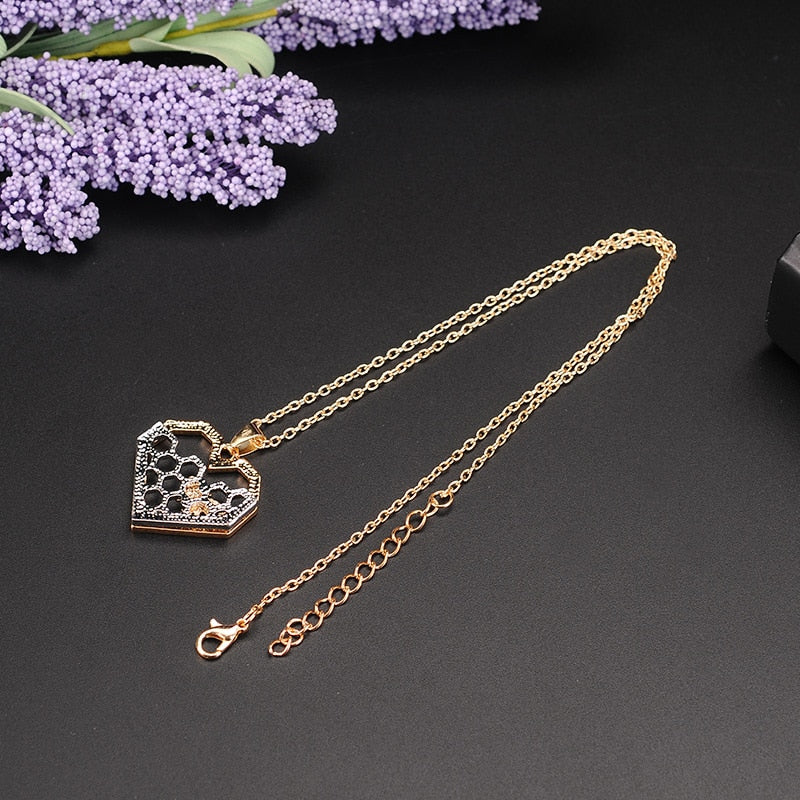 Silver Necklaces for Women Girl Heart Honeycomb Bee Animal Pendant Choker Necklace Jewelry