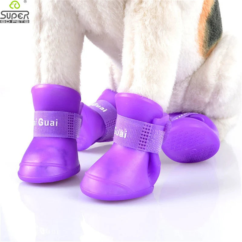 4Pcs/set Pet dog Rain Shoes Dog Booties Rubber Portable Anti Slip Waterproof Dog Cat Rain Shoes Autumn and winter